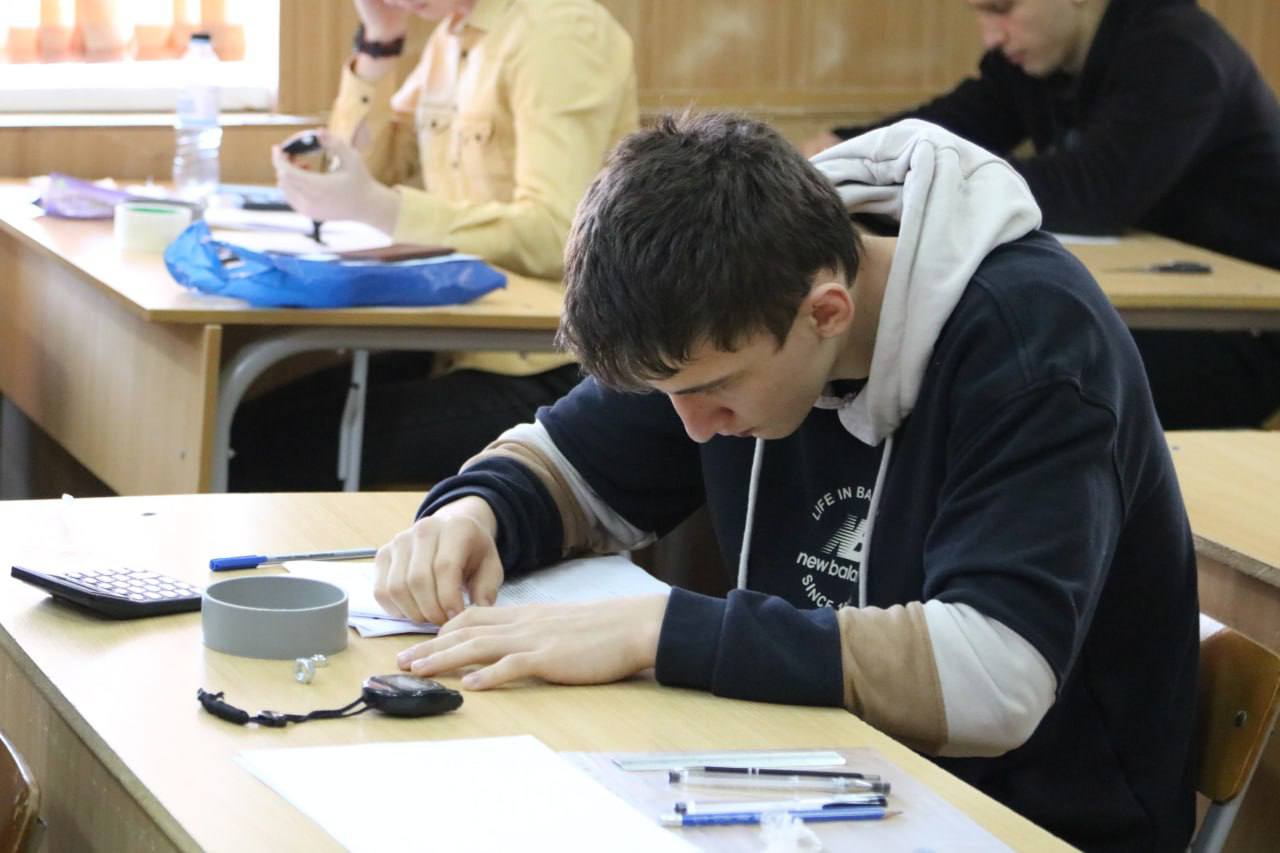 Региональный этап ВсОШ по физике прошел в ДГУ